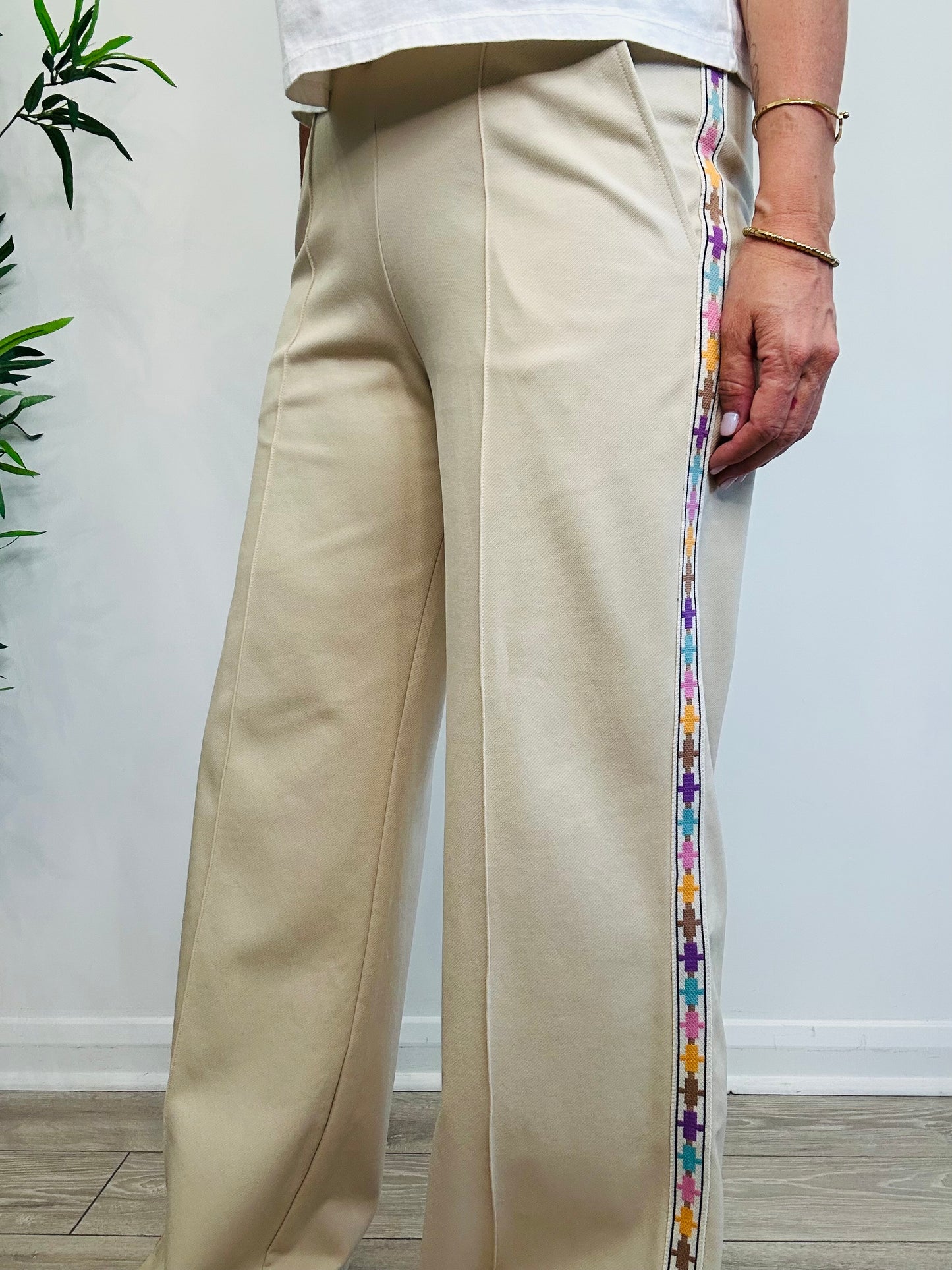 Wide Leg Trousers - Size M