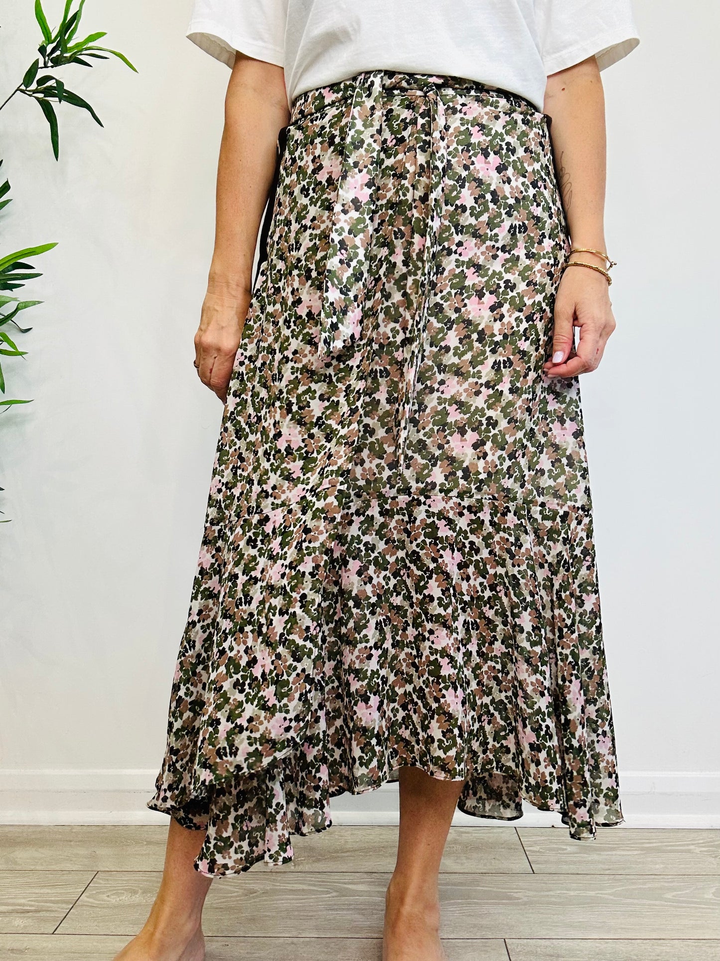 Belted Patterned Skirt - Size 8