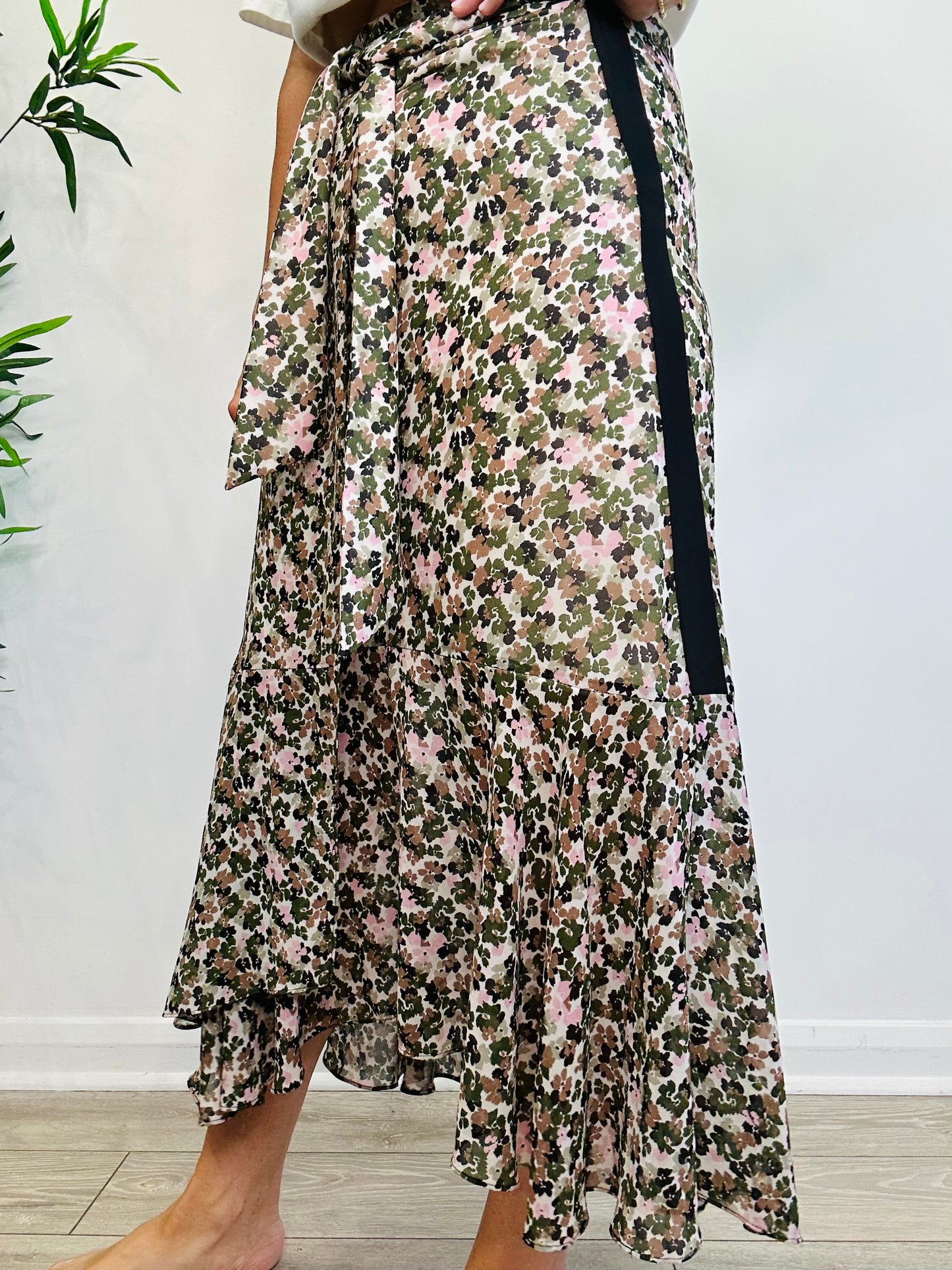 Belted Patterned Skirt - Size 8