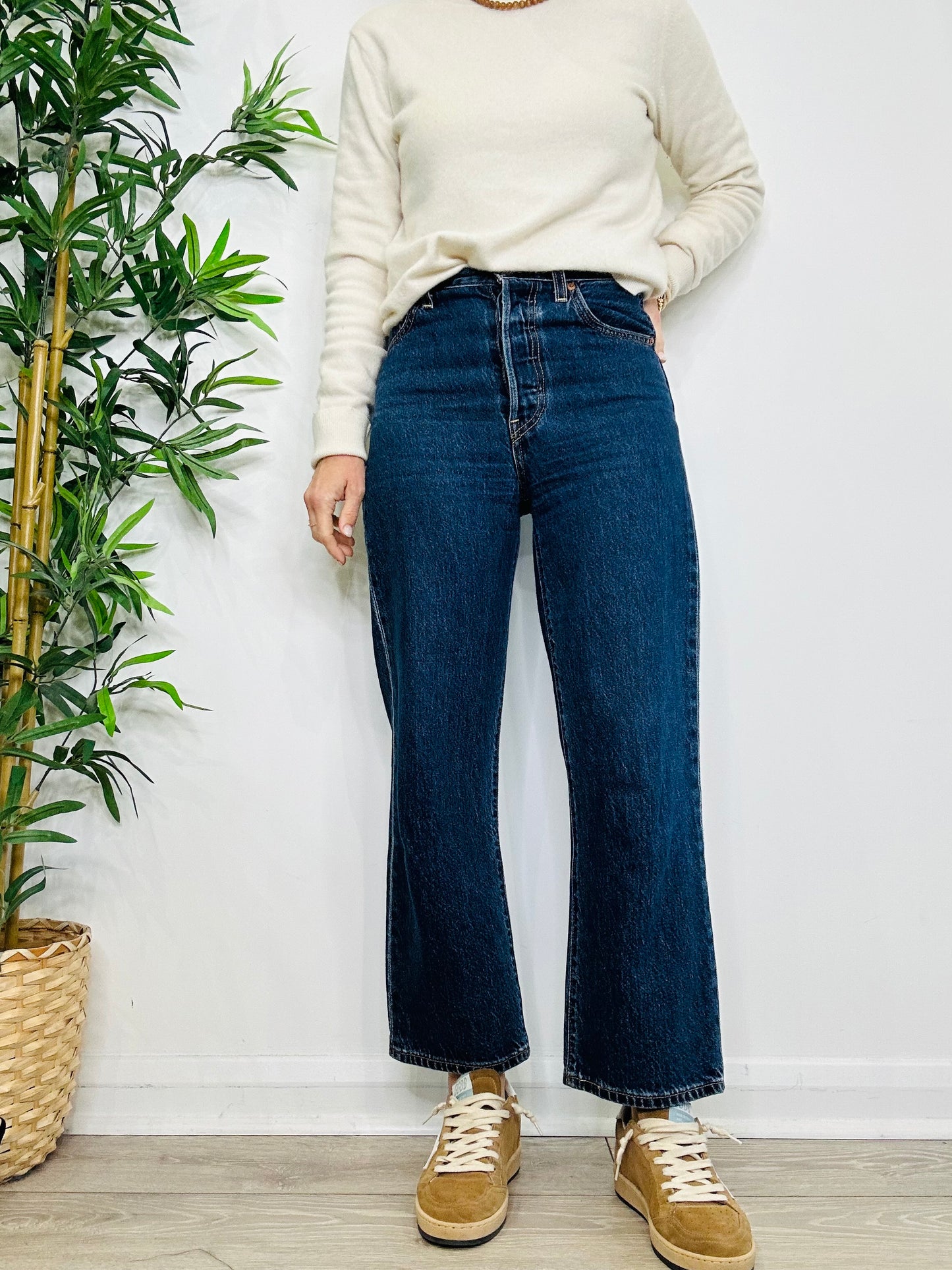 Ribcage Straight Jeans - Size 26