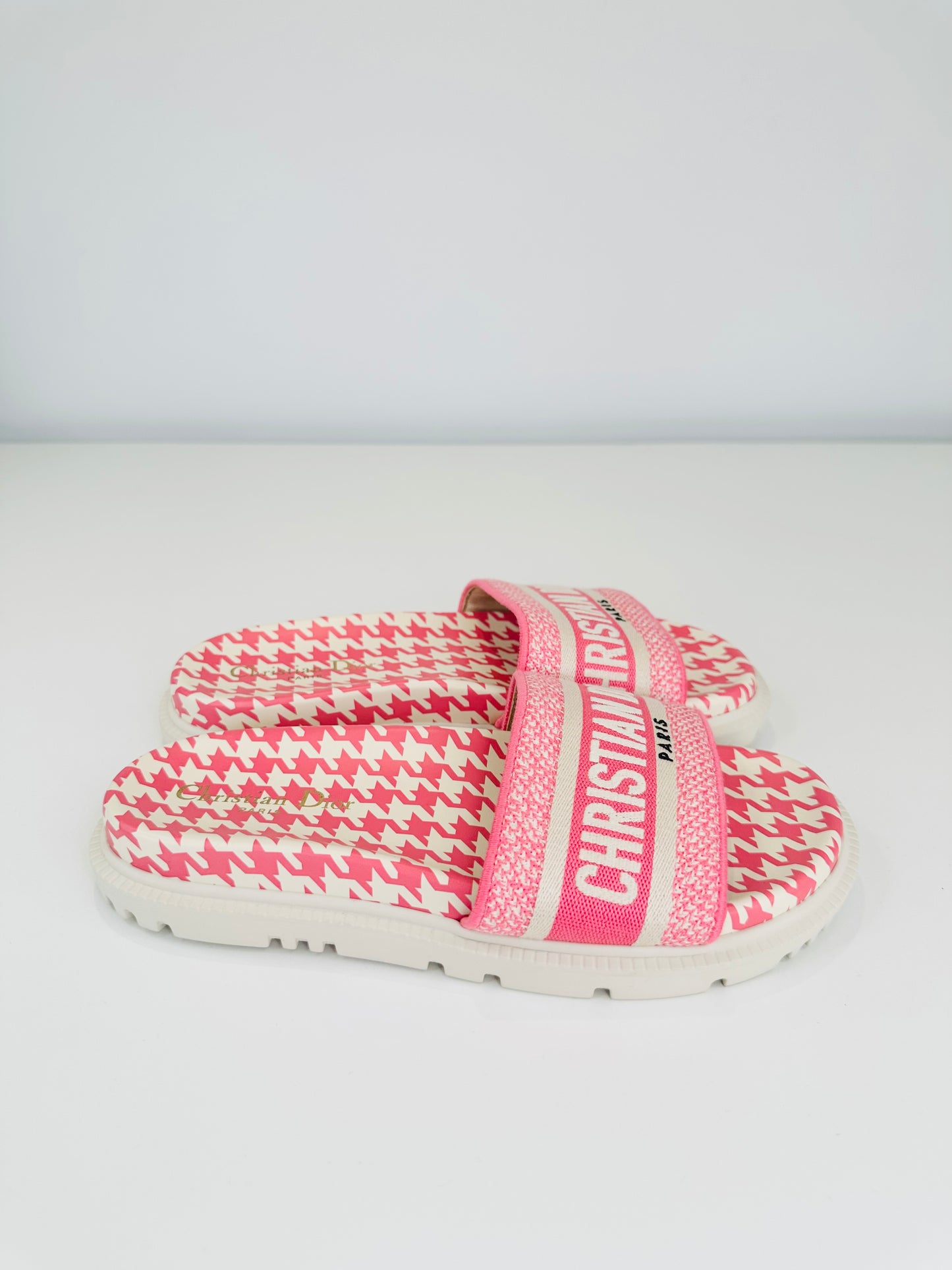 Toile De Jouy Canvas Slides - Size 38