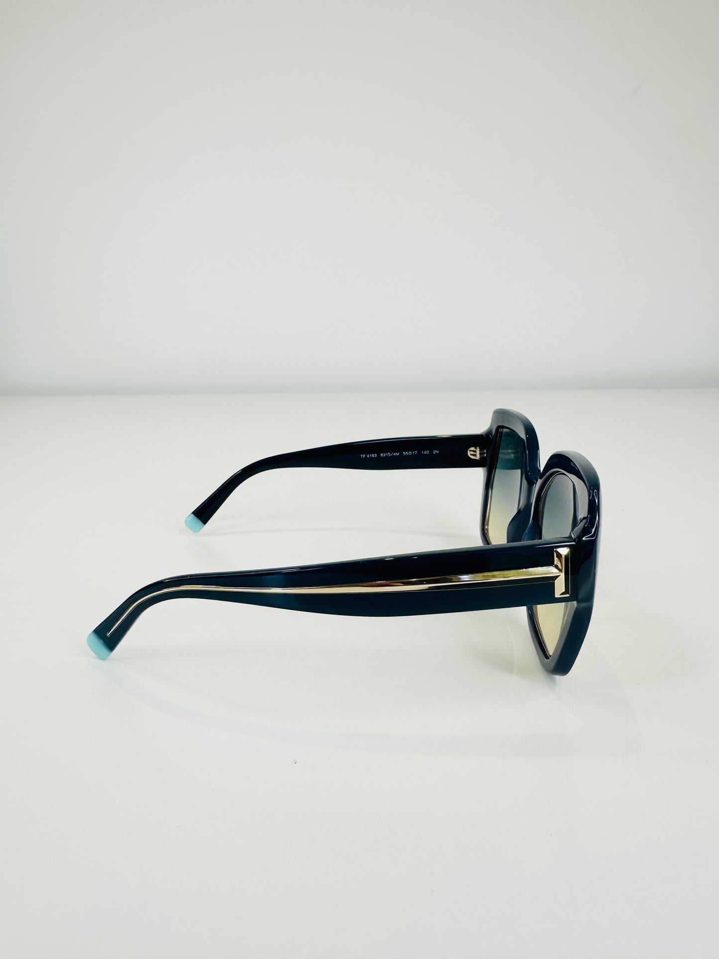 Oversized Square Frame Sunglasses