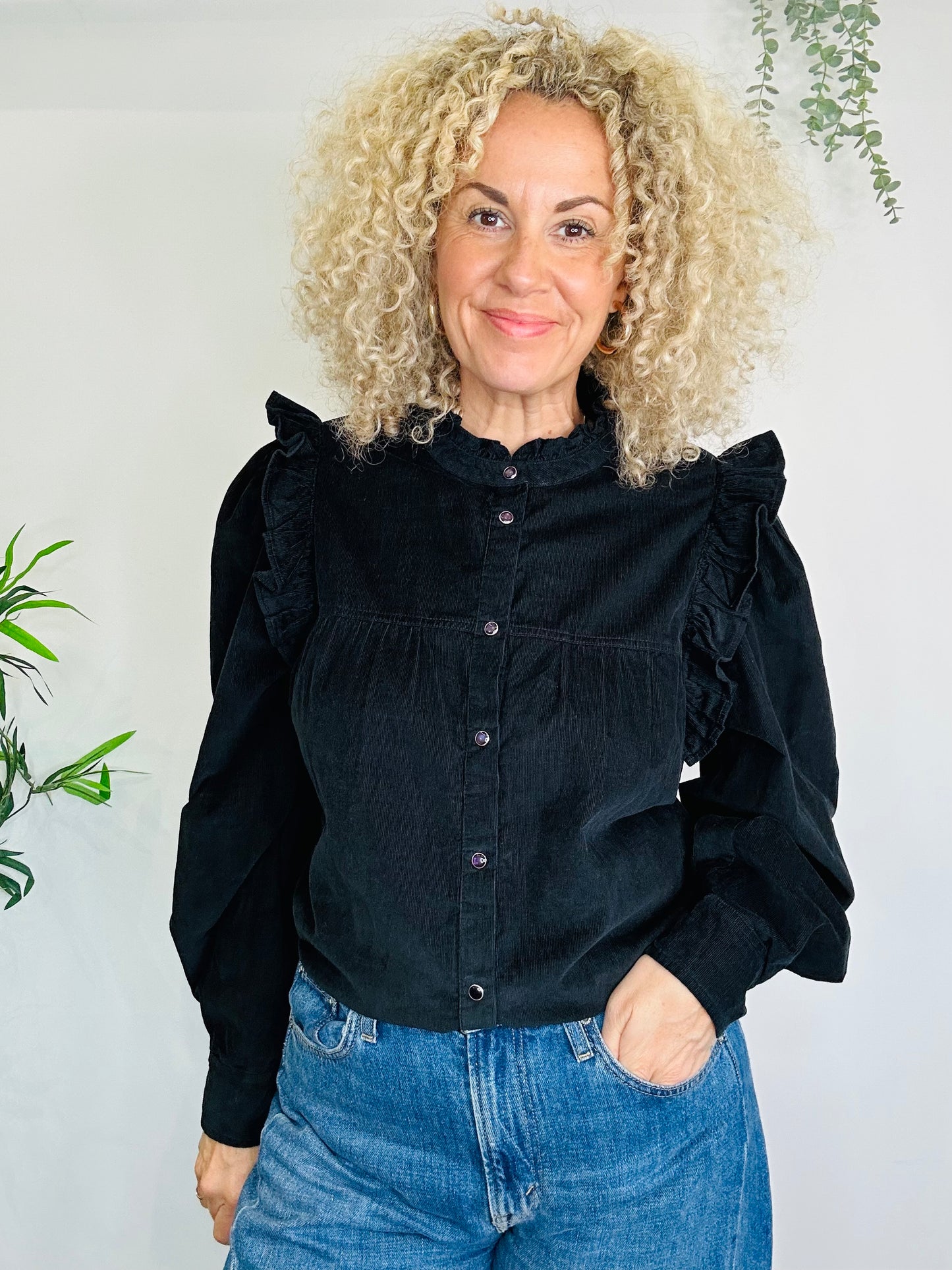 Frill Cord Shirt - Size 40