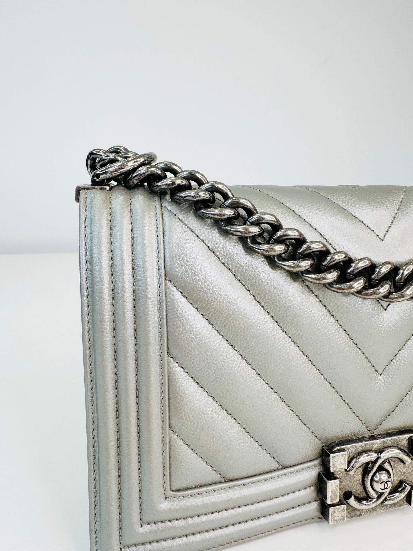 Chevron Leather Medium Boy Bag
