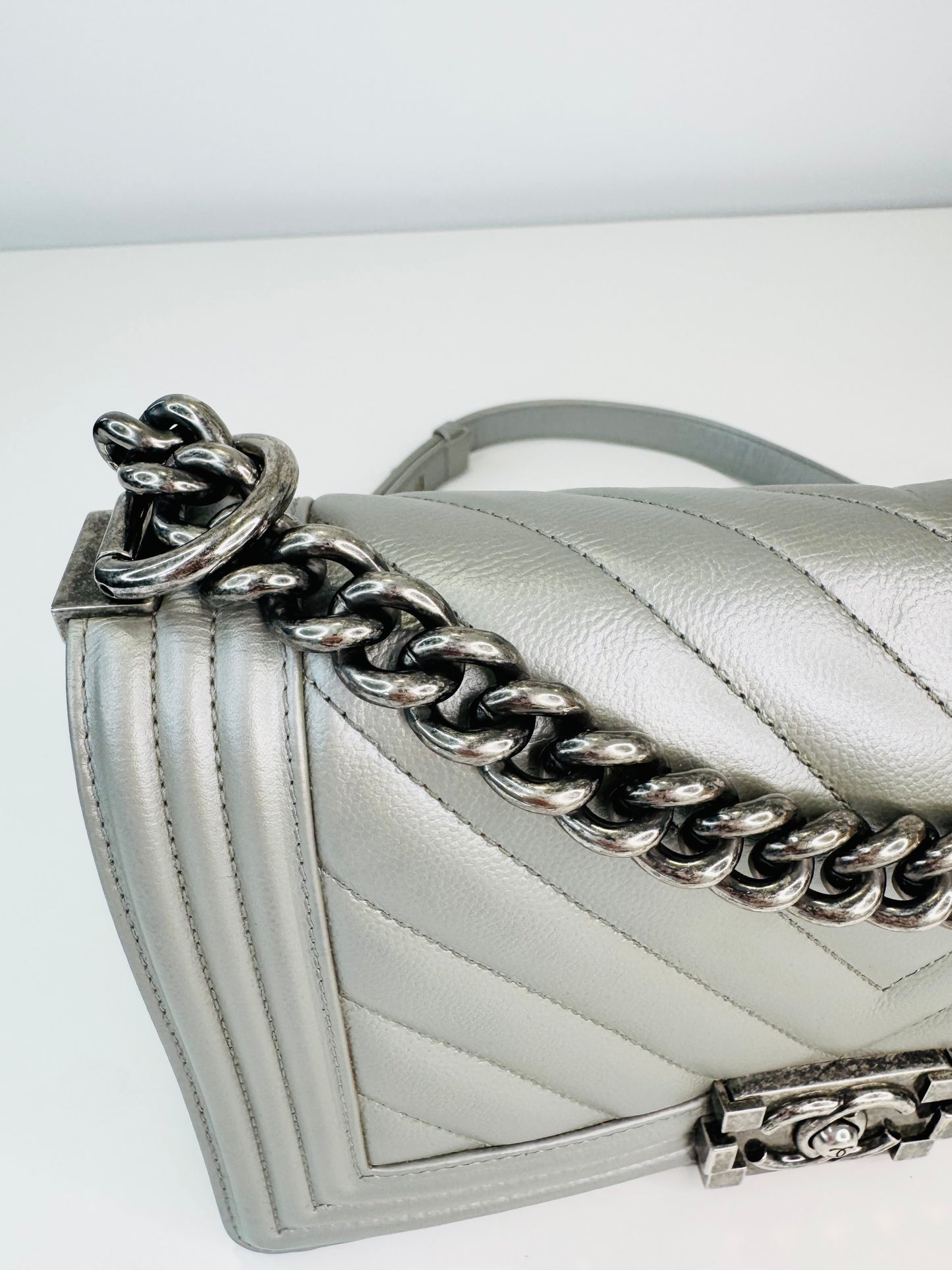 Chevron Leather Medium Boy Bag