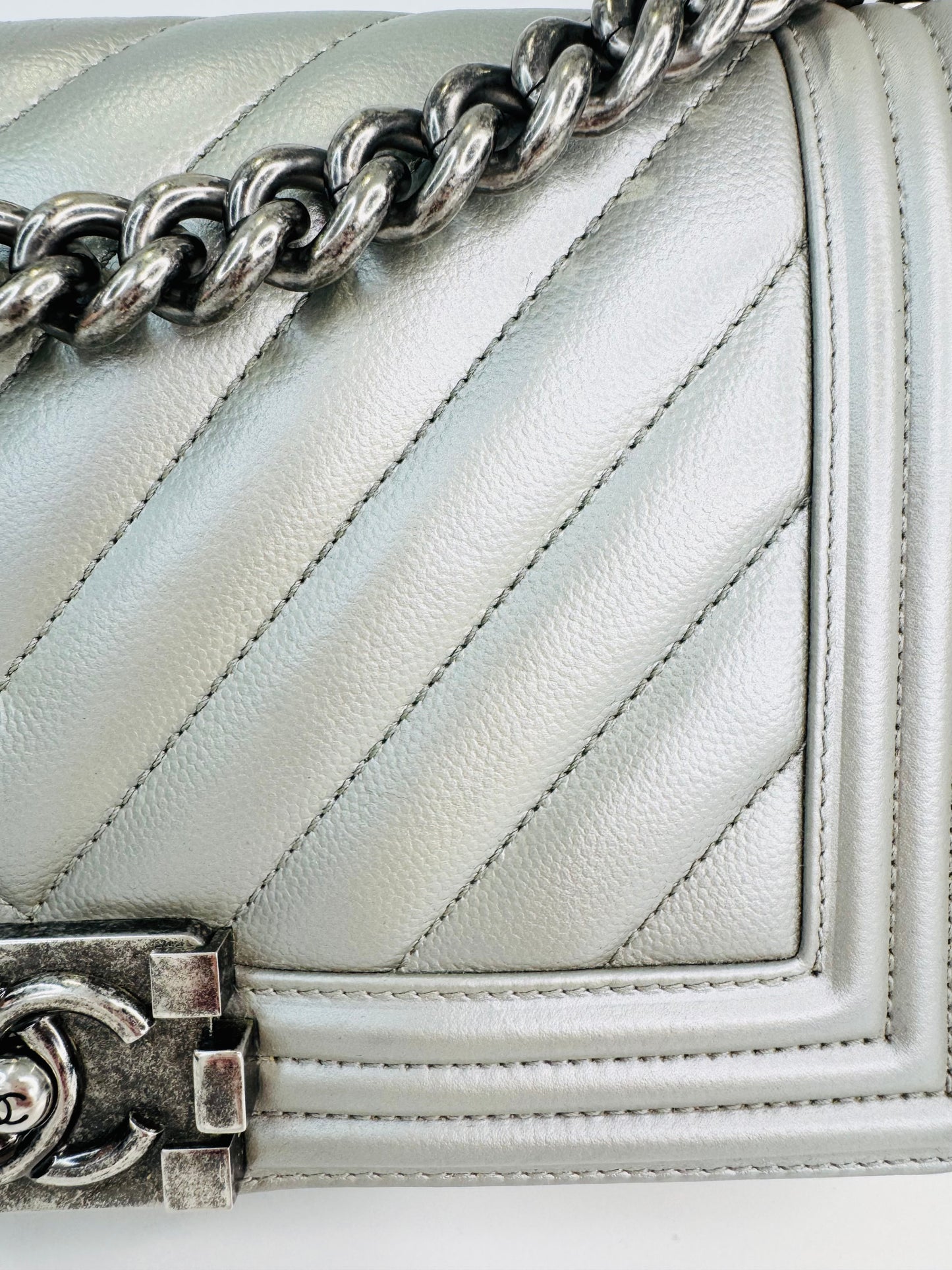 Chevron Leather Medium Boy Bag