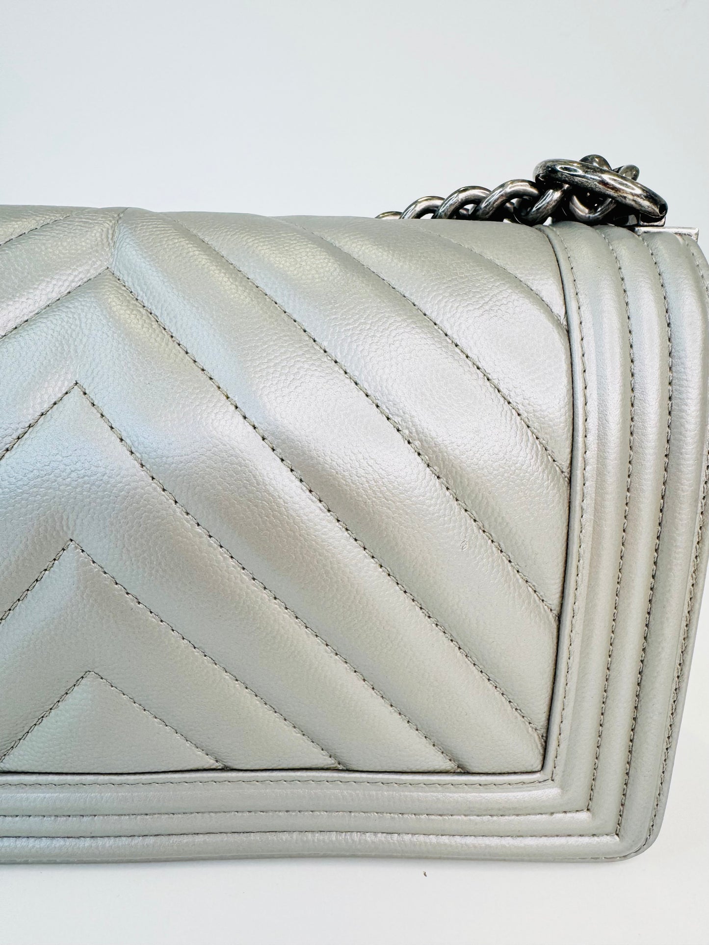 Chevron Leather Medium Boy Bag