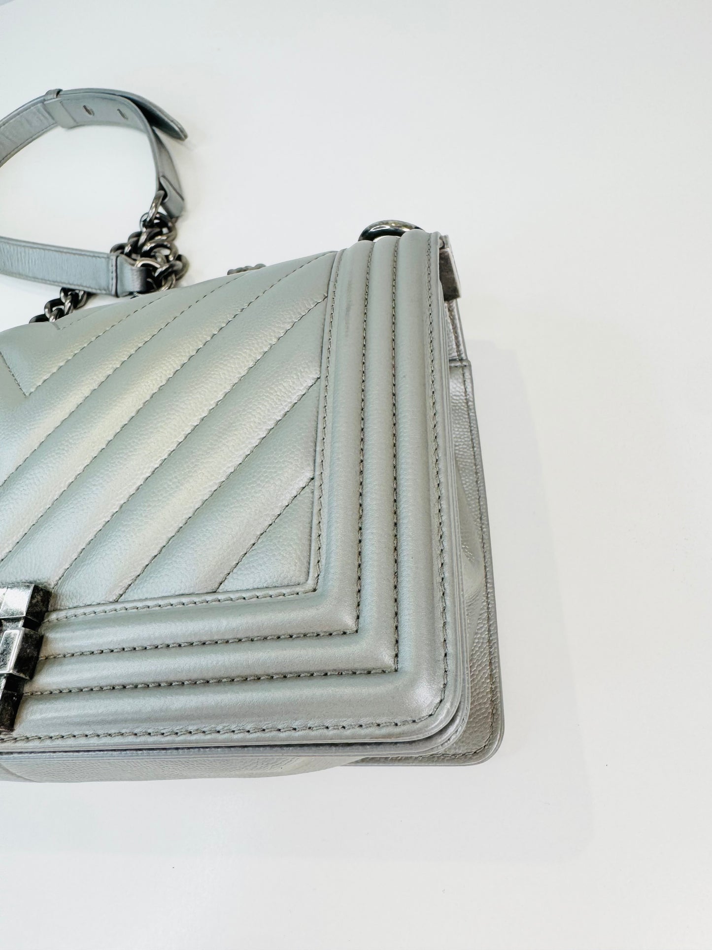 Chevron Leather Medium Boy Bag