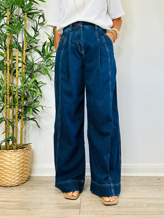 Wide Leg Pleat Jeans - Size 8