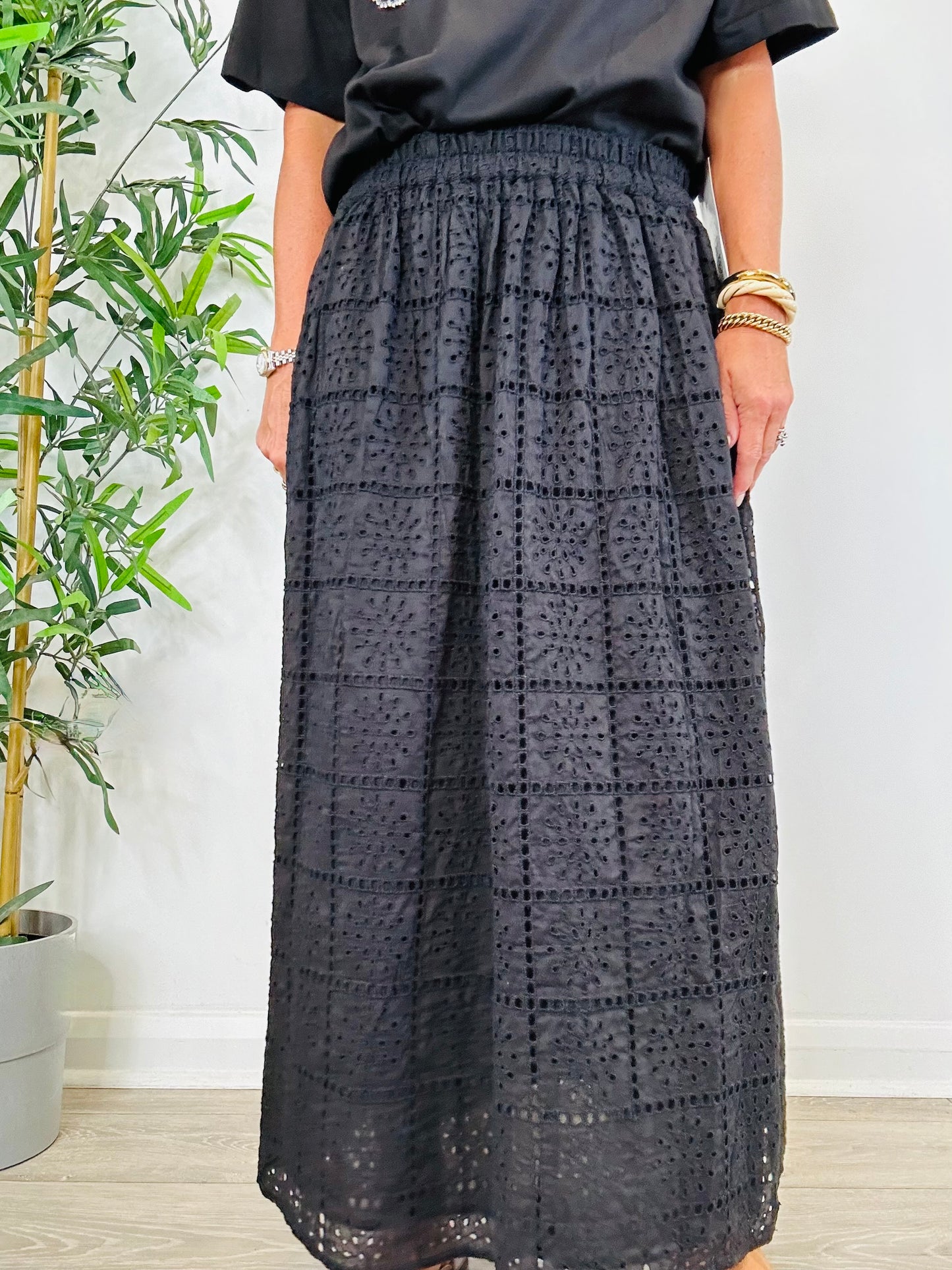 Cotton Broderie Skirt - Size M