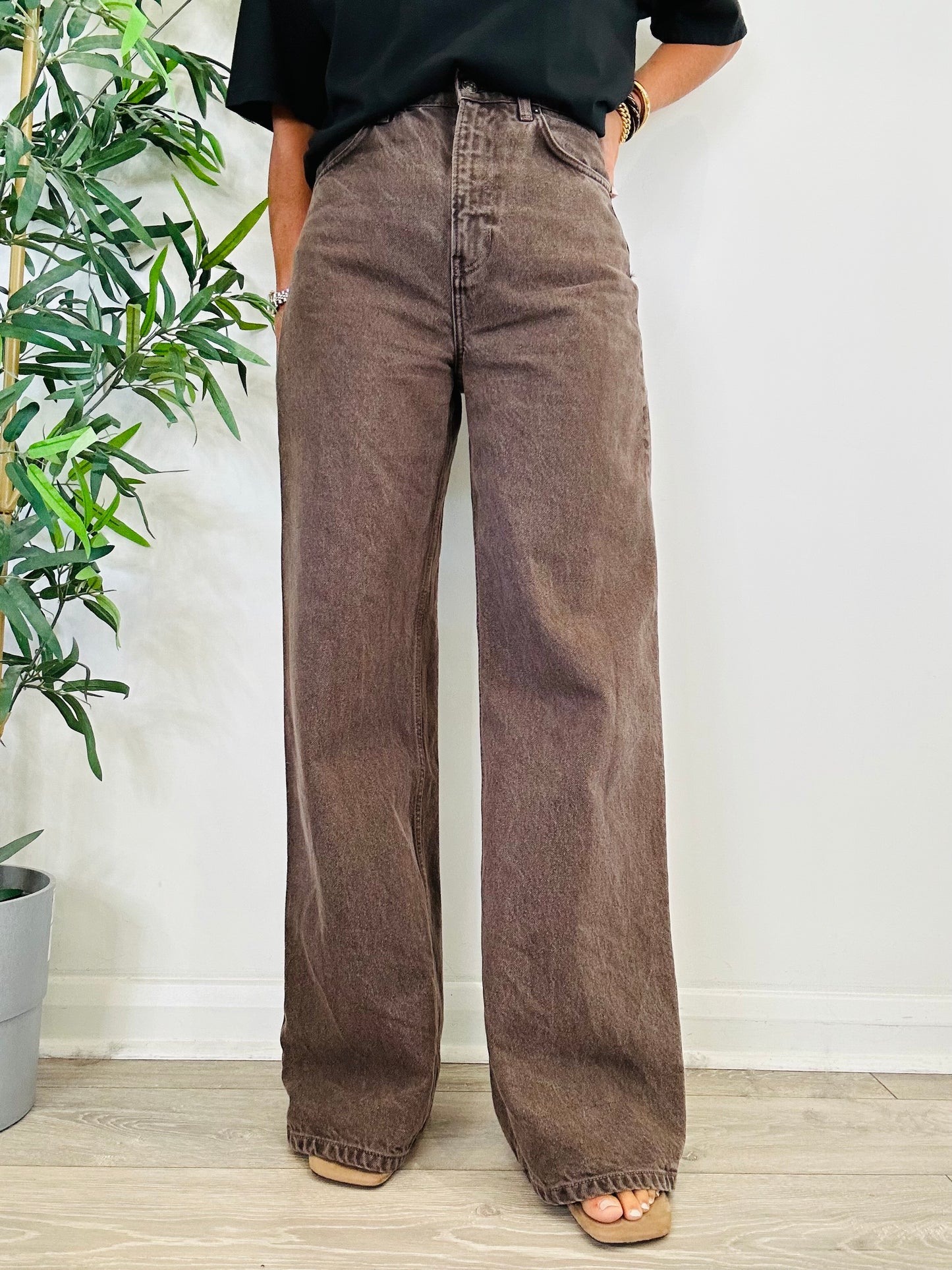 Cary Wide Leg Jeans - Size 26