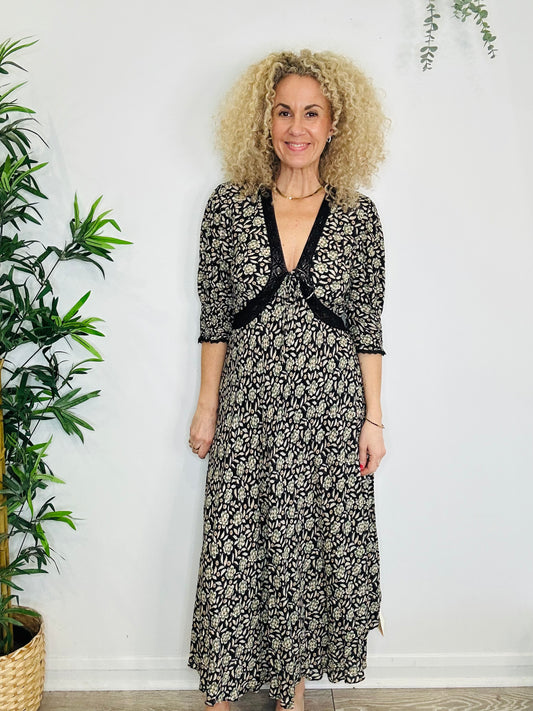 Amina Floral Dress - Size 14