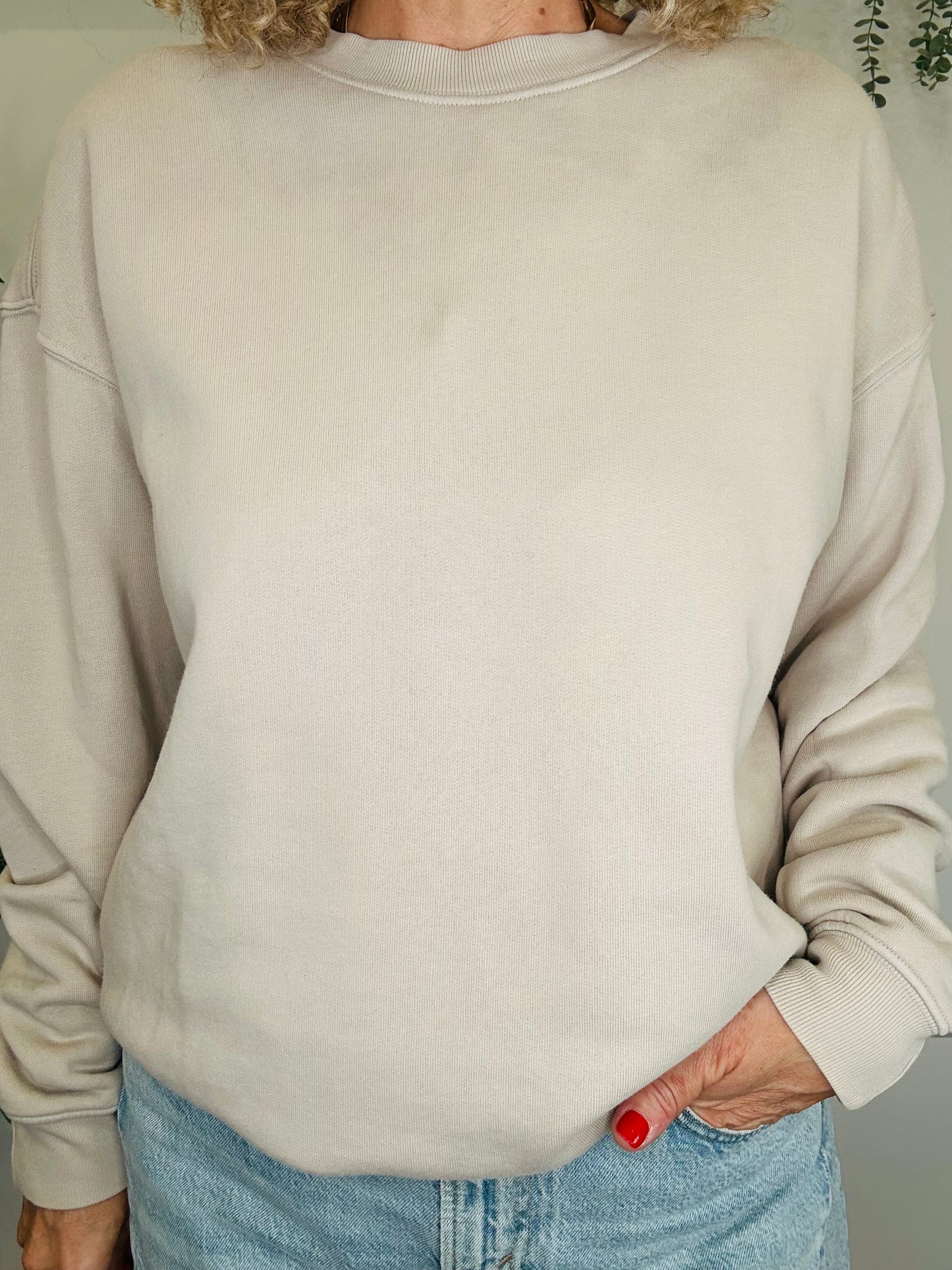 Oversized Sweatshirt - Size S