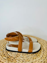 Load image into Gallery viewer, The Chunky Leather Sandals - Size 39
