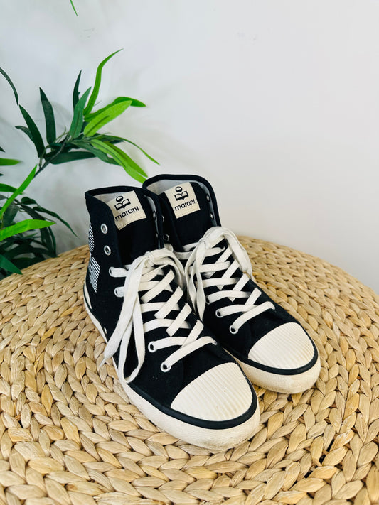 Benkeen Canvas Trainers - Size 38.5