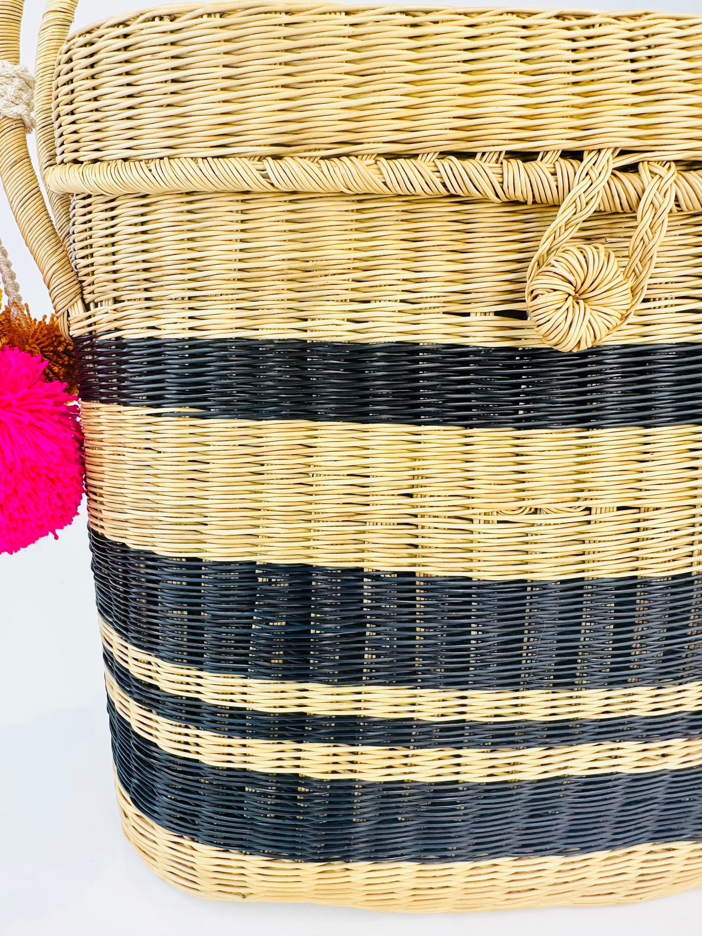 Cinto Stripe Wicker Bag