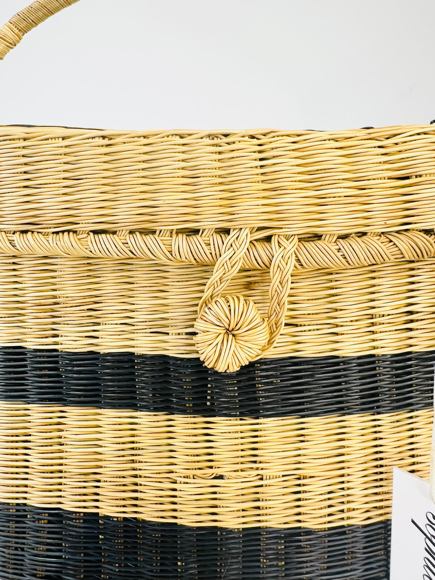 Cinto Stripe Wicker Bag