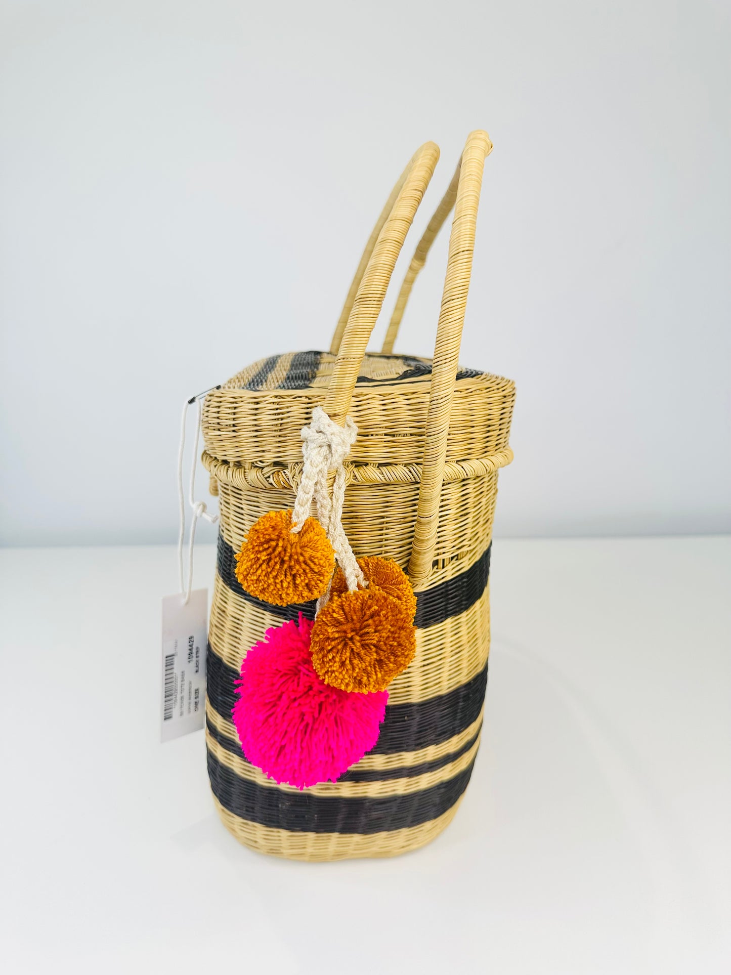Cinto Stripe Wicker Bag