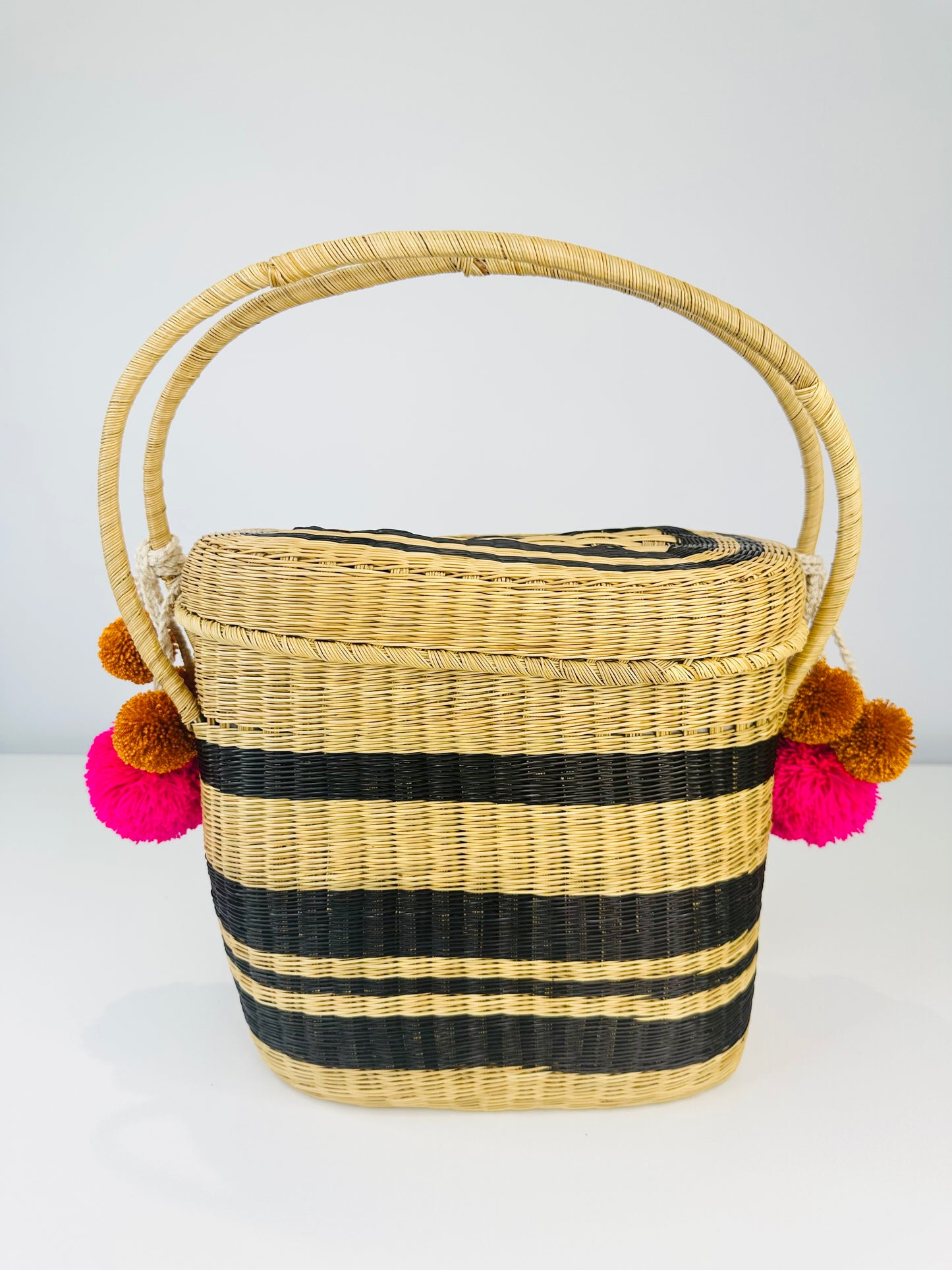 Cinto Stripe Wicker Bag