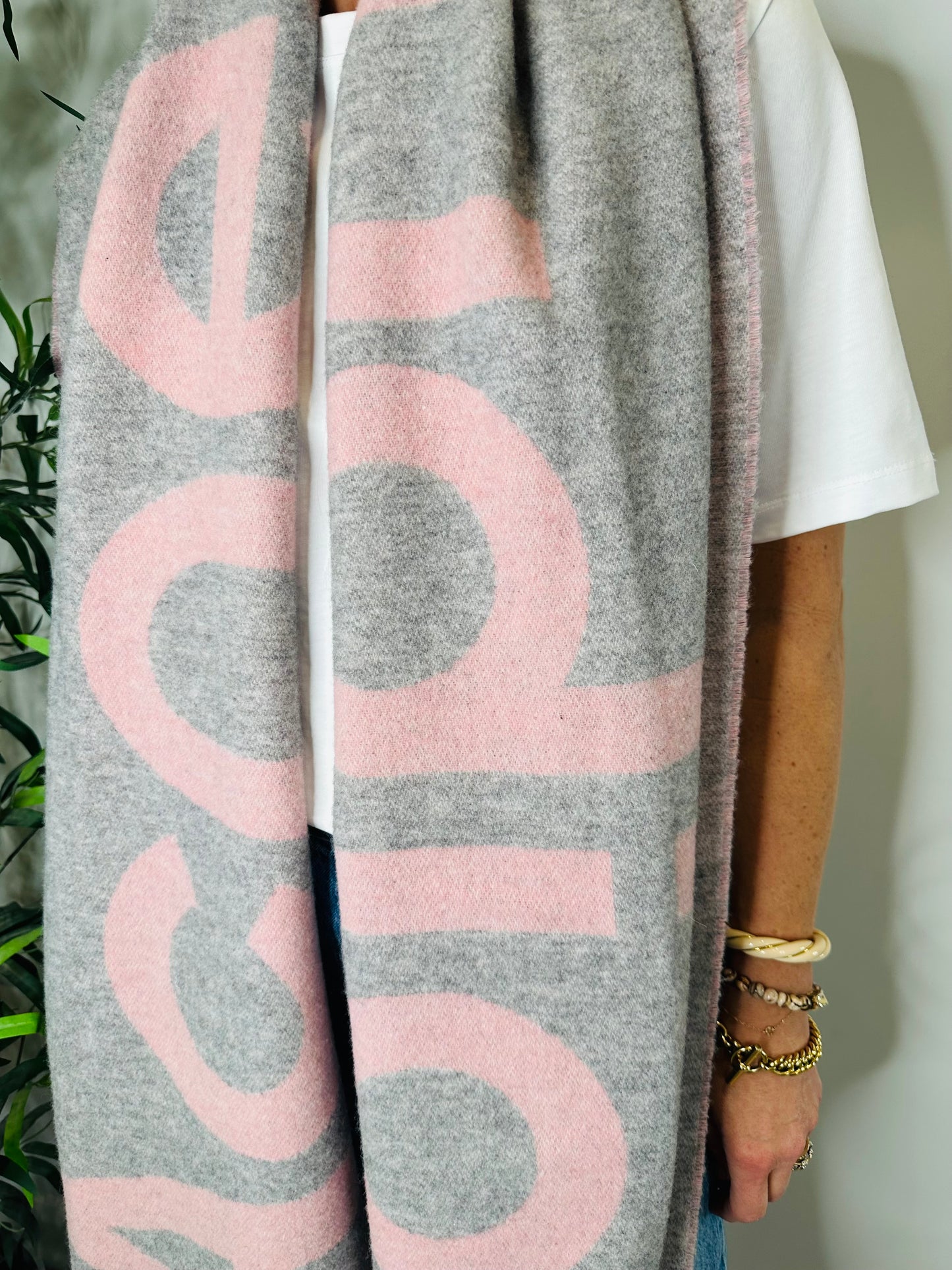 Logo Wool Scarf