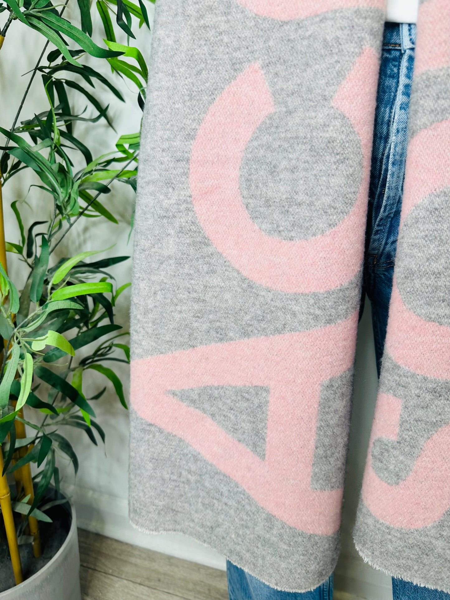Logo Wool Scarf