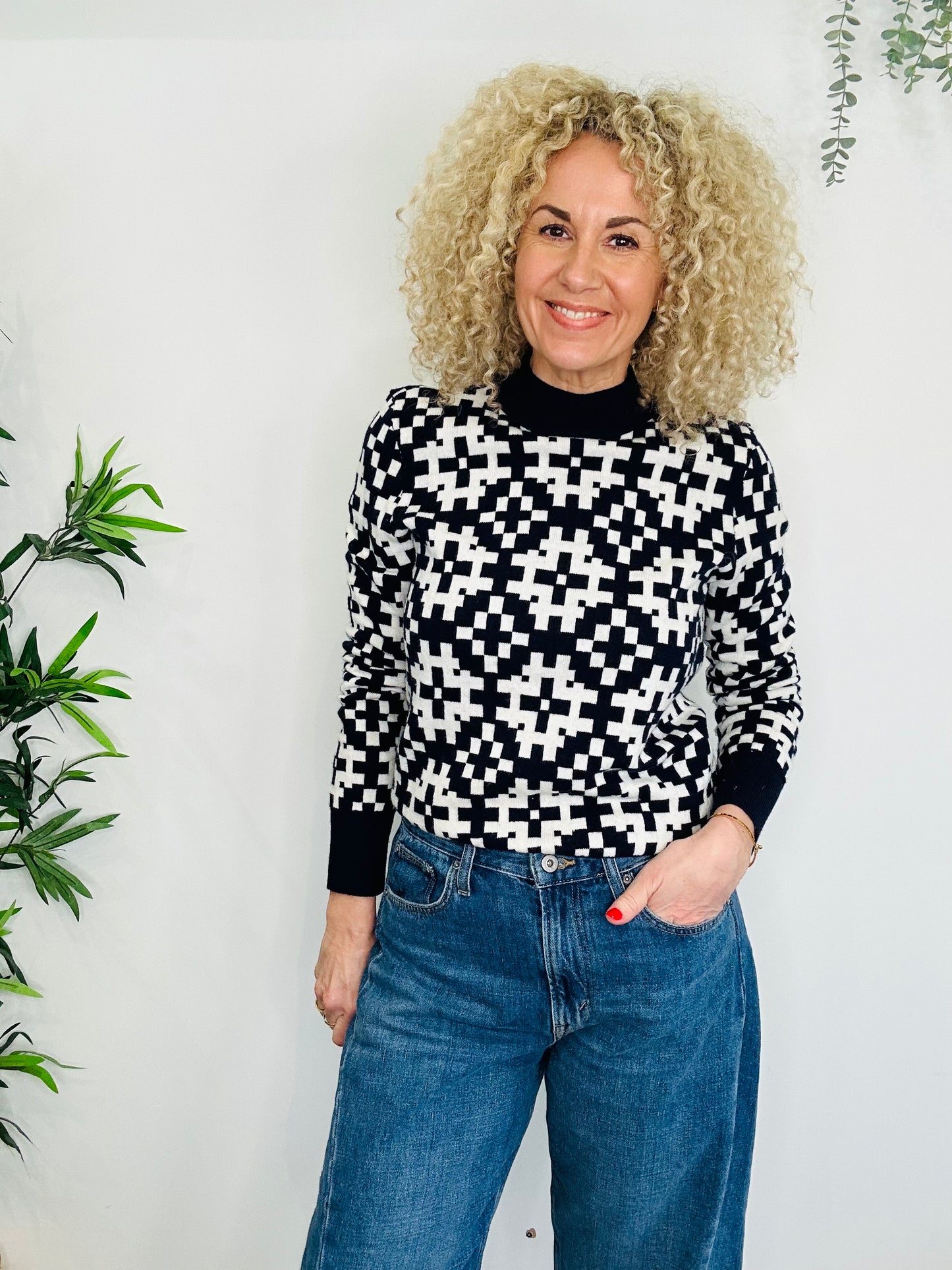Geometric Jumper - Size S