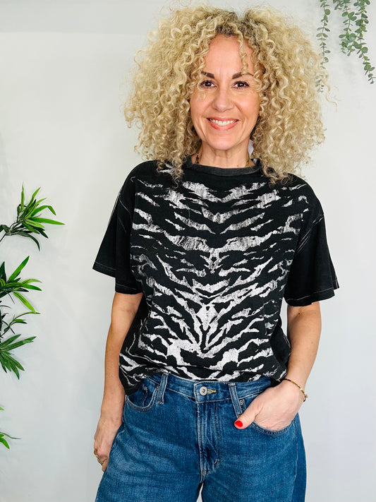 Patterned Tee - Size S
