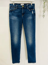 Load image into Gallery viewer, Le Garcon Jeans - Size 27
