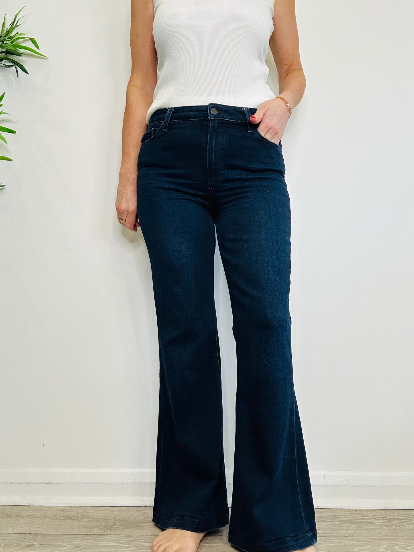Genevieve Jeans - Size 30