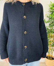 Load image into Gallery viewer, Lorton Chunky Knit Cardigan - Size M
