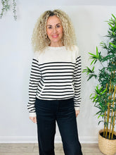 Load image into Gallery viewer, Striped Cashmere Jumper - Size L
