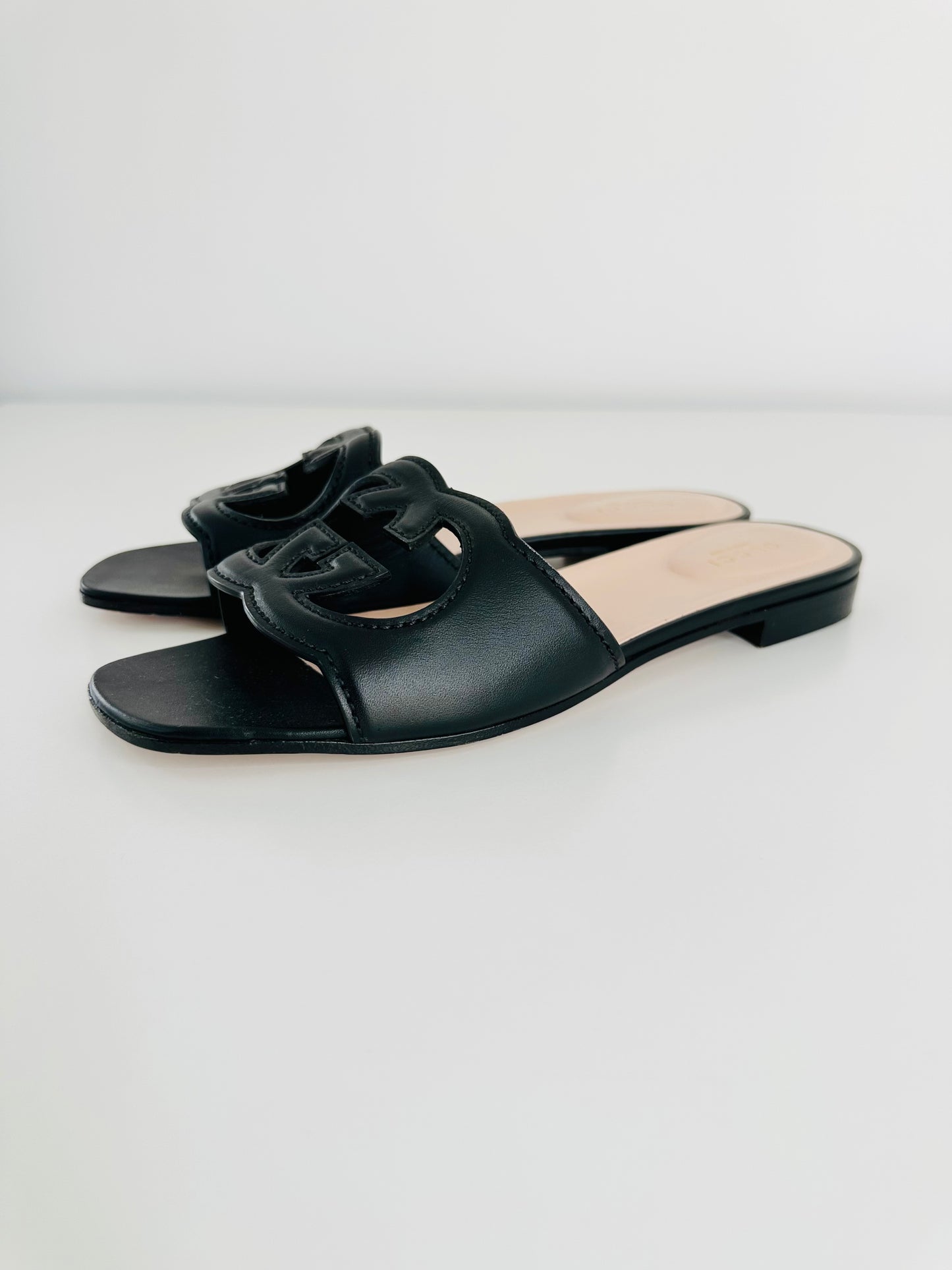 Leather Interlocking G Slides - Size 38