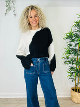 Load image into Gallery viewer, Mohair Jumper - Size S
