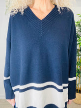 Load image into Gallery viewer, Wool Jumper - Size S
