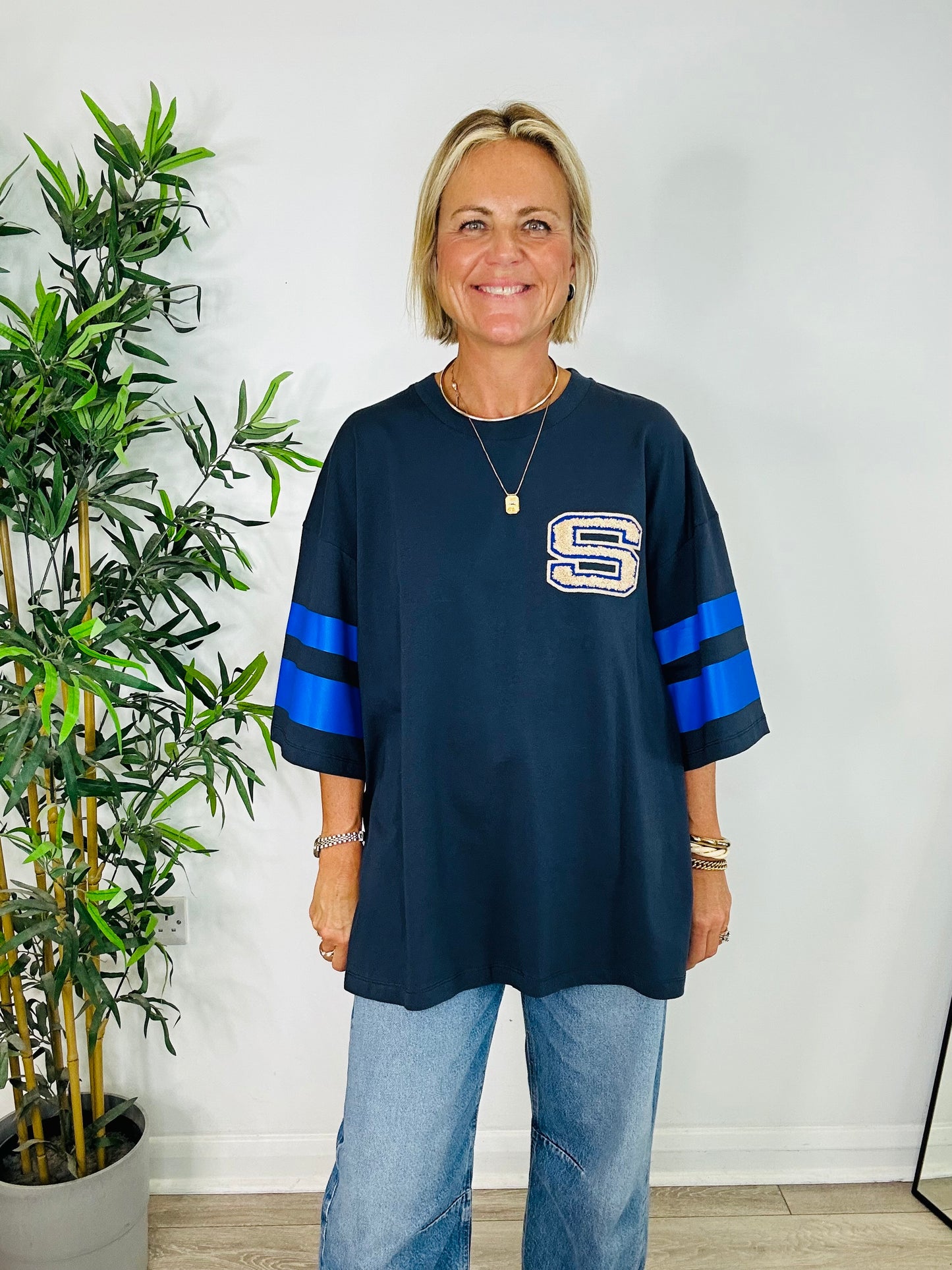 Oversized Tee - Size XL