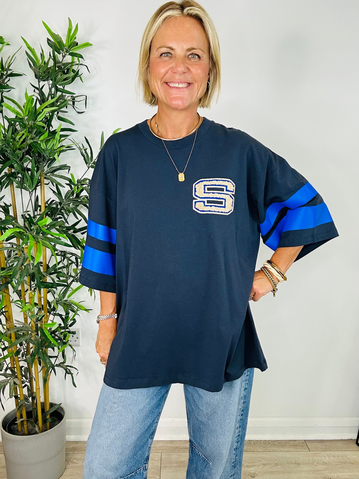 Oversized Tee - Size XL
