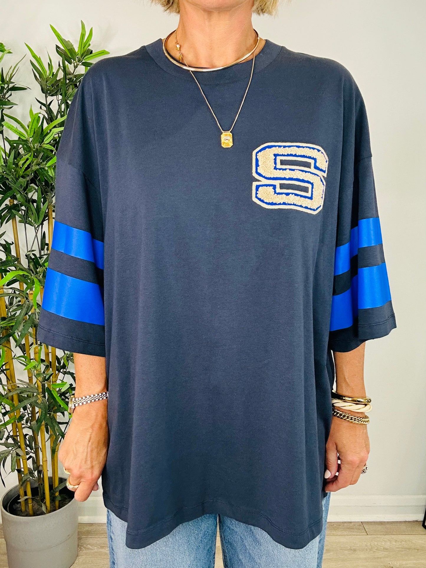Oversized Tee - Size XL