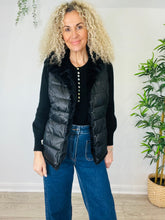 Load image into Gallery viewer, Faux Fur Reversible Gilet - Size M
