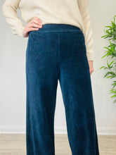 Load image into Gallery viewer, Cord Wide Leg Trousers - Size 10
