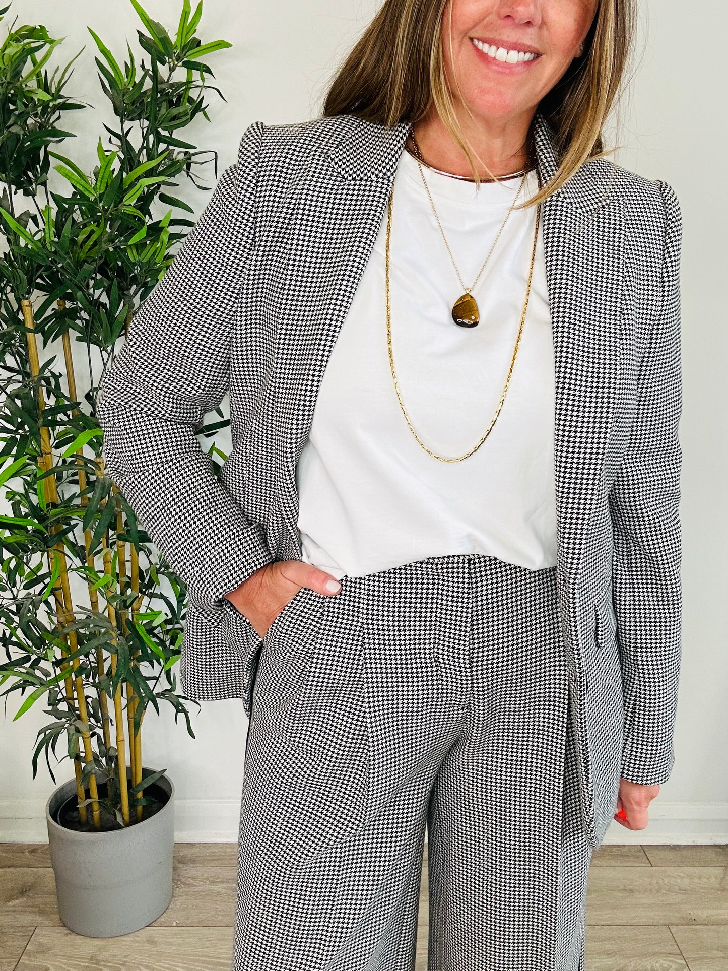 Houndstooth Check Trousers Suit - Size 8