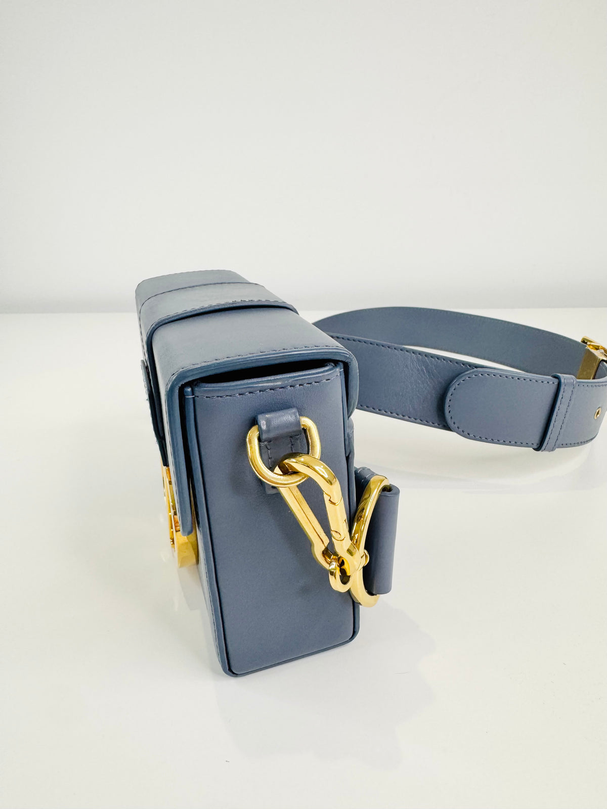 30 Montaigne Small Box Bag