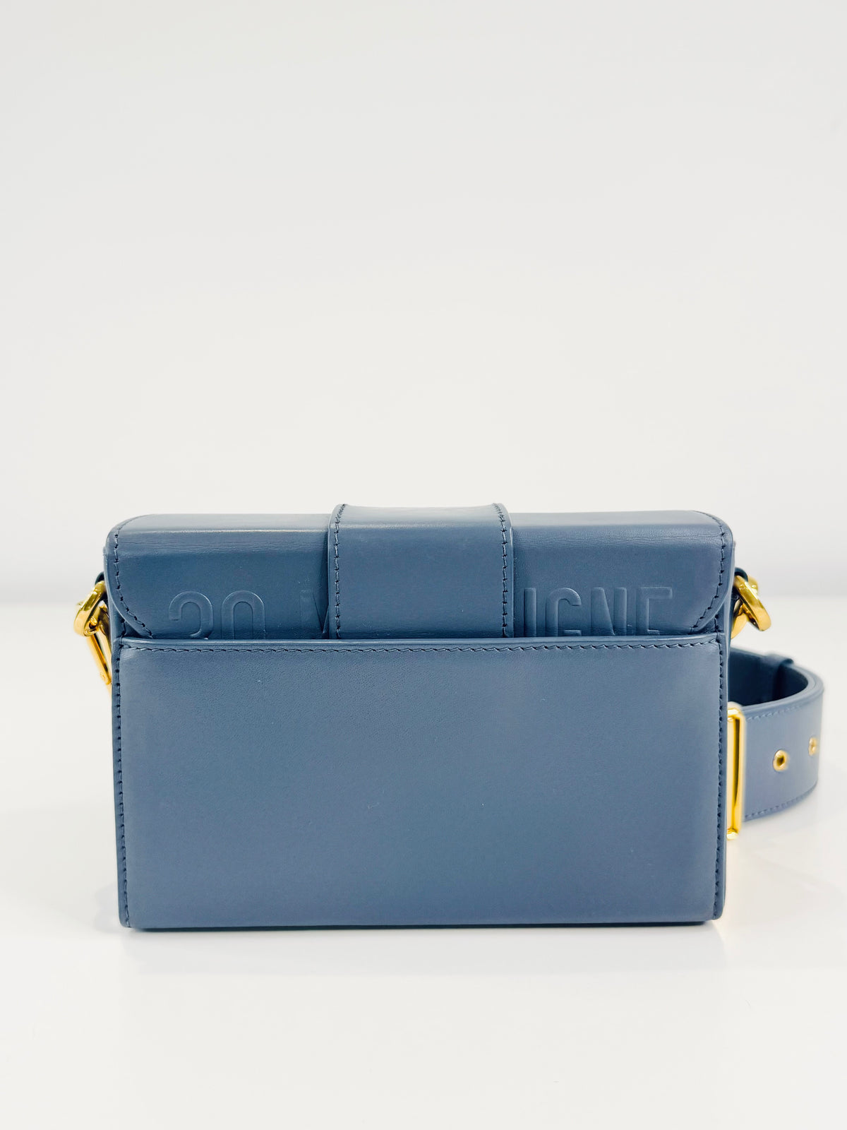 30 Montaigne Small Box Bag
