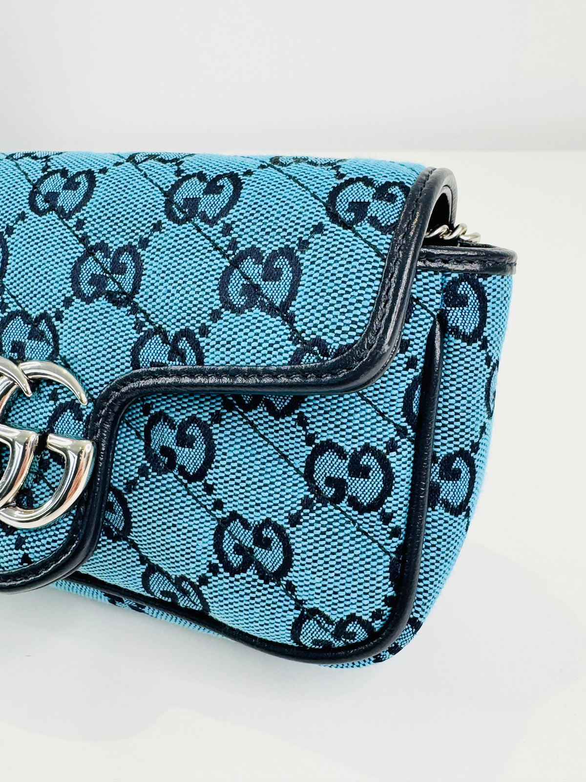 Canvas GG Marmont Super Mini Bag