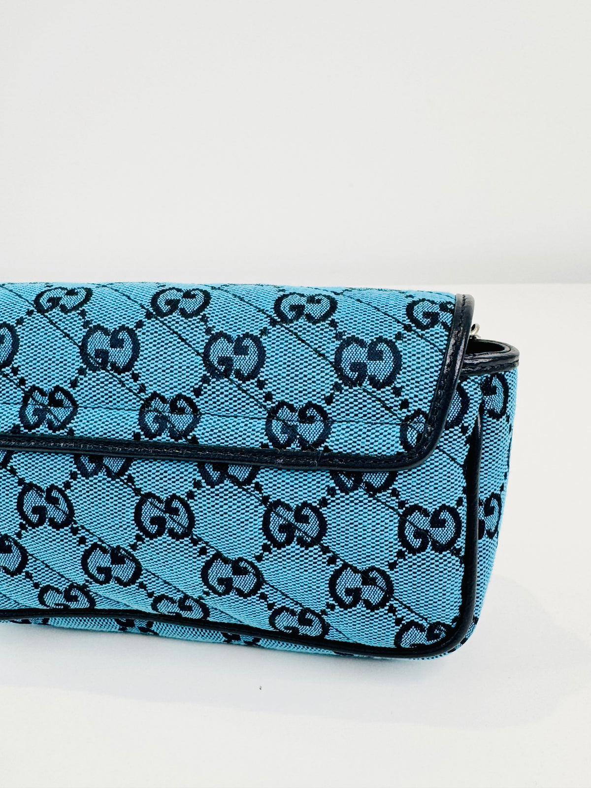 Canvas GG Marmont Super Mini Bag