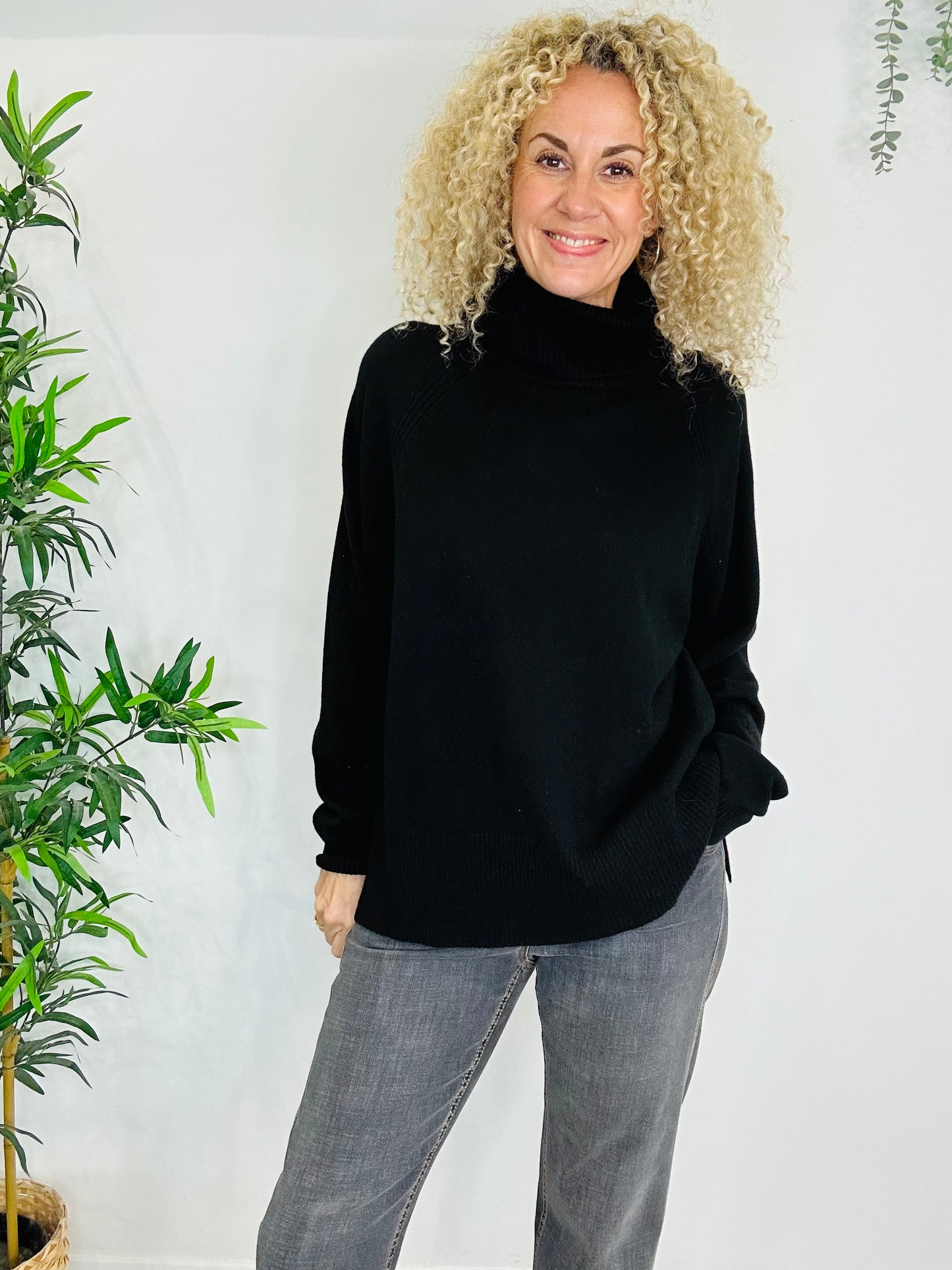 Roll Neck Cashmere Jumper - Size M