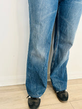 Load image into Gallery viewer, Straight Leg Jeans - Size 32
