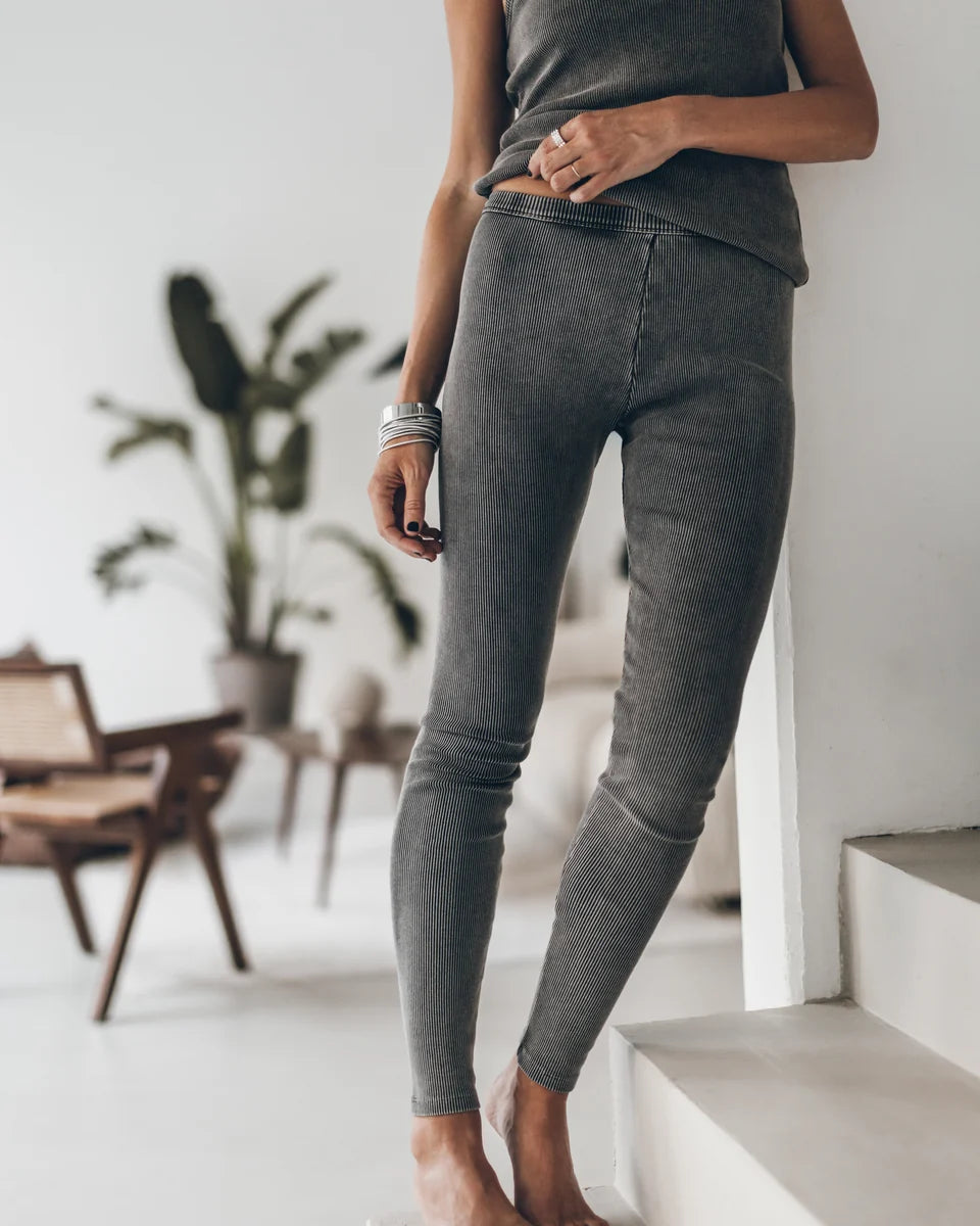 Ribbed Leggings & Vest Set - Size M